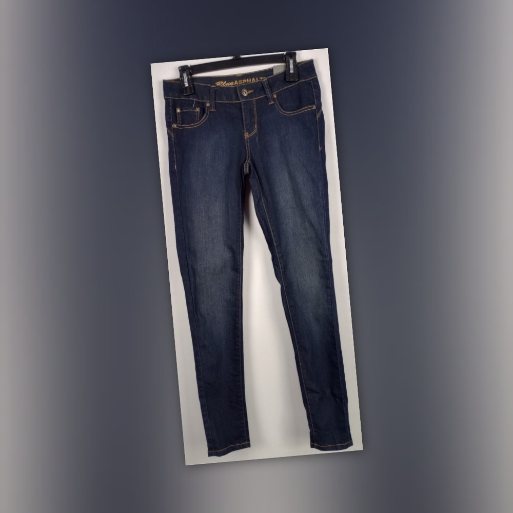 NWT Blue Asphalt Junior 9 Super Skinny Curvy Jeans